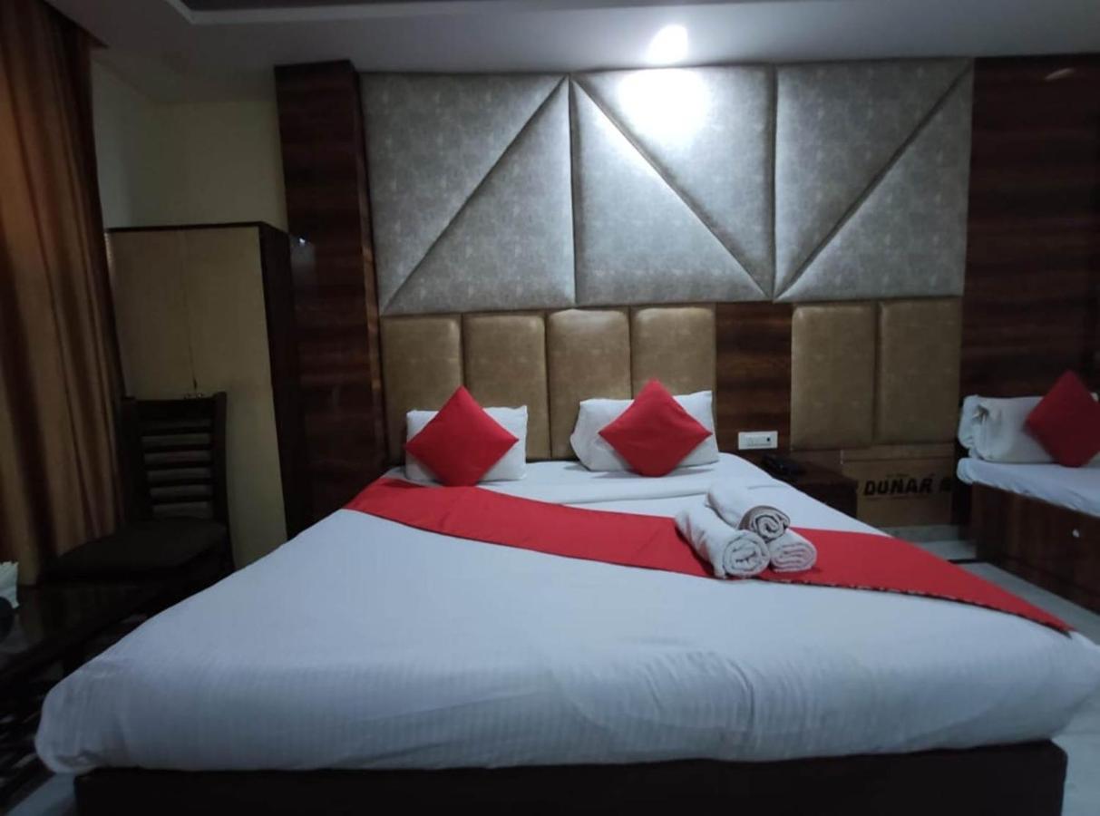 Hotel Aerotech Suite New Delhi Exterior foto