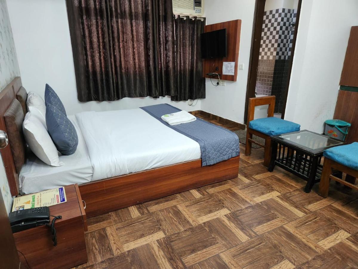 Hotel Aerotech Suite New Delhi Exterior foto