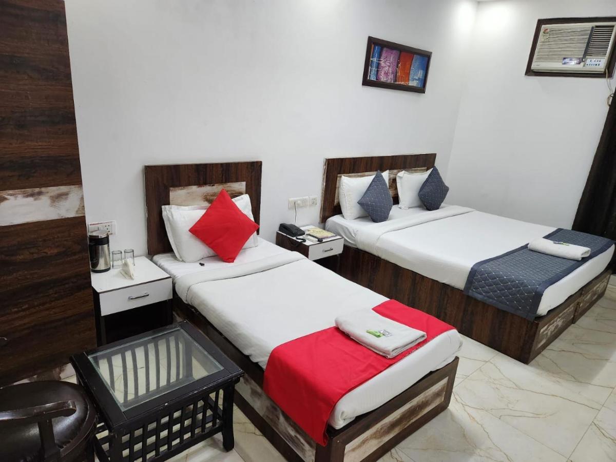 Hotel Aerotech Suite New Delhi Exterior foto