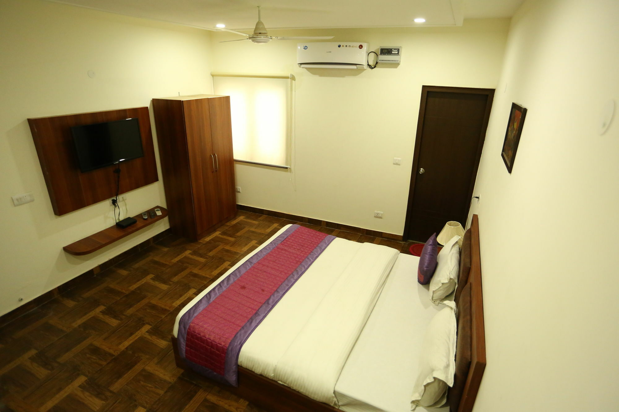 Hotel Aerotech Suite New Delhi Exterior foto